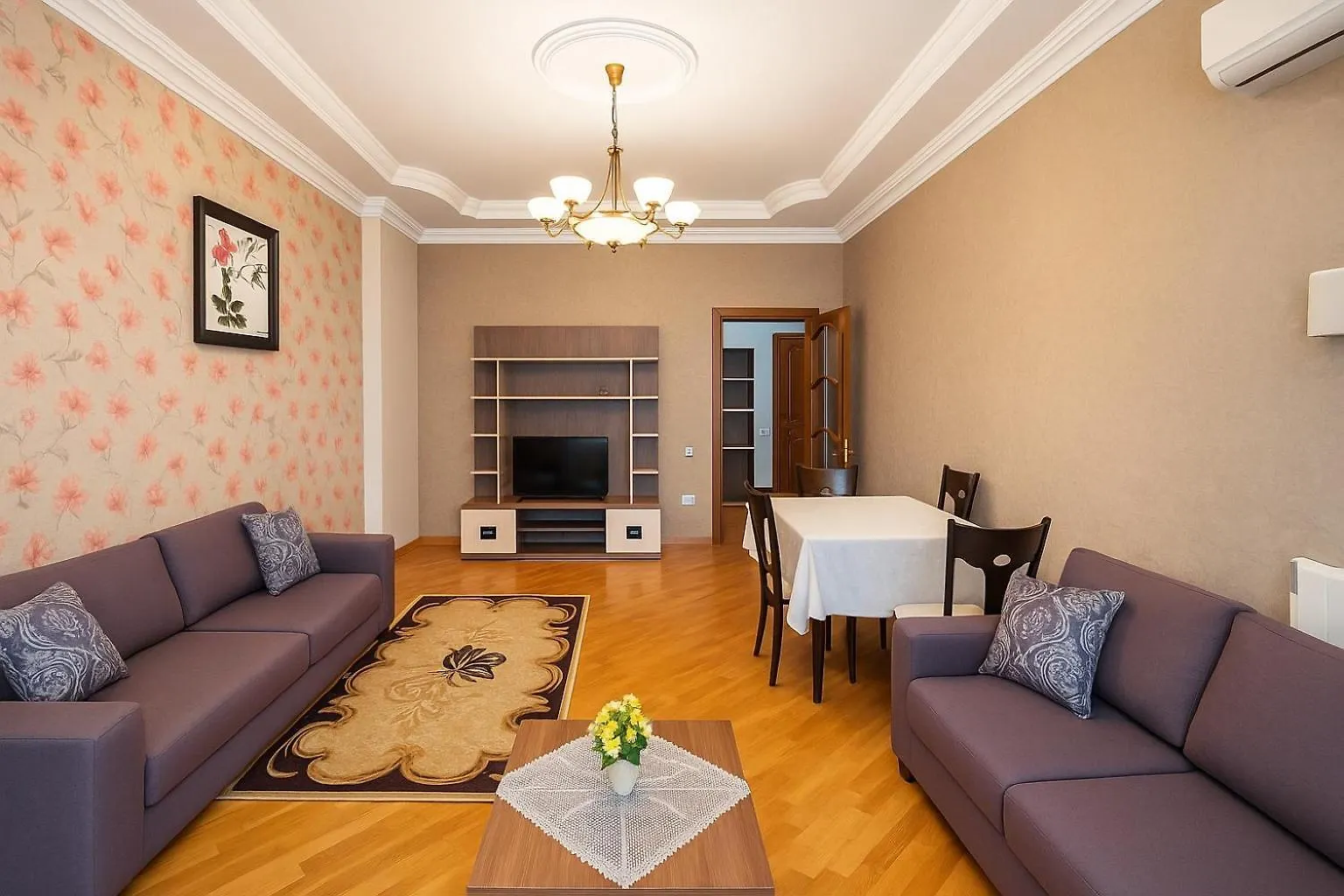 Apartment 2-Room Luxurious Apt - Baku Mall